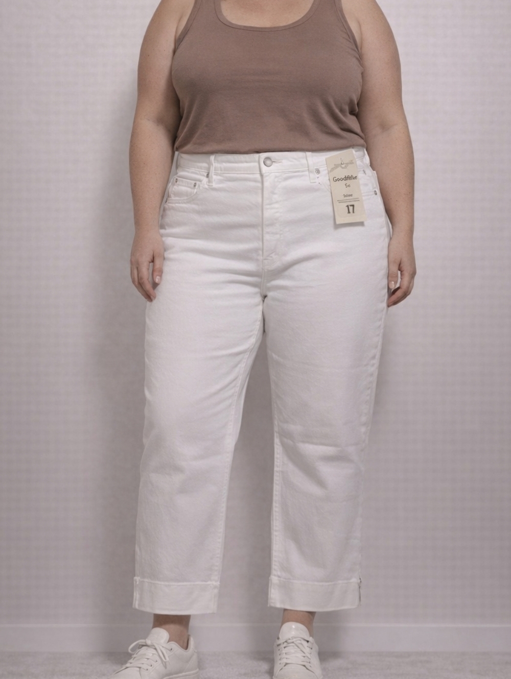 Universal Thread White Straight Leg Jeans Size 17 R Highest Rise Slim Hip New